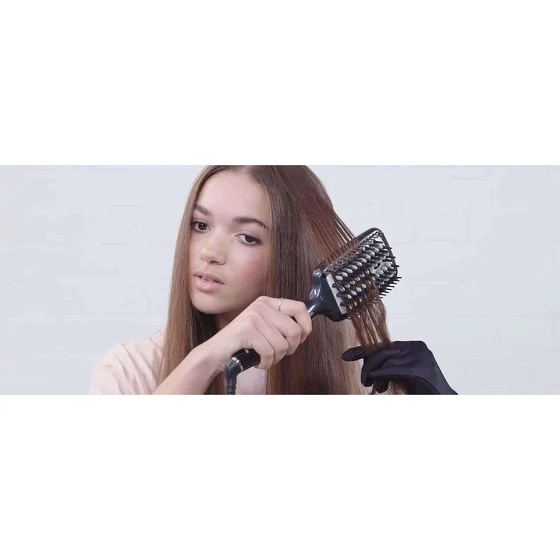 babyliss Heated Brush 3D Liss Brush With Ionic Technology - Black