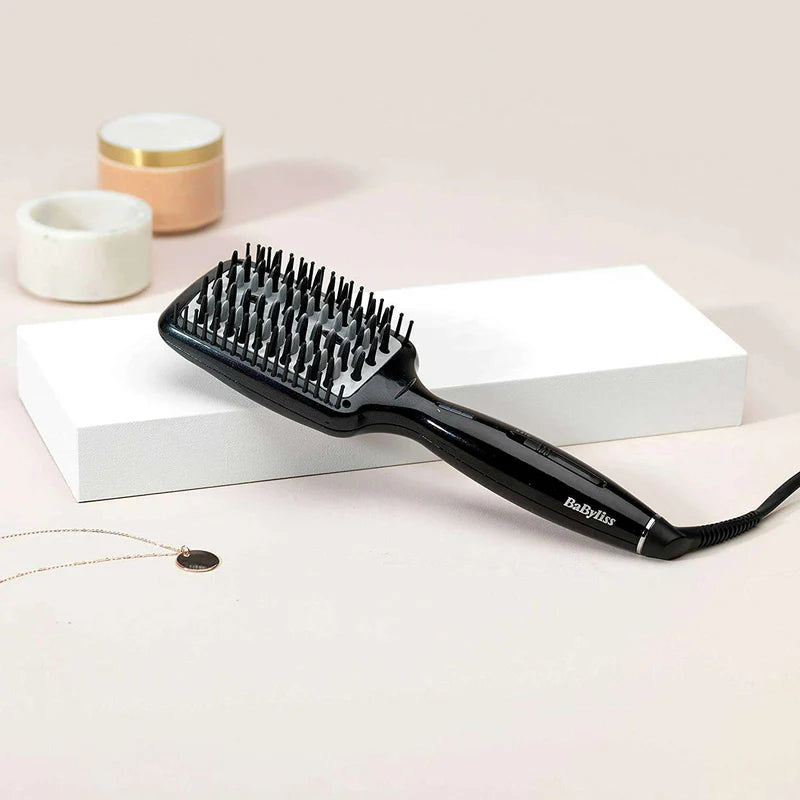 babyliss Heated Brush 3D Liss Brush With Ionic Technology - Black