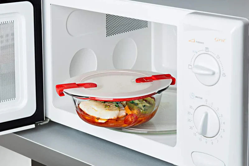 Pyrex, Cook & Heat Glass Round Dish With Lid 1.1 L