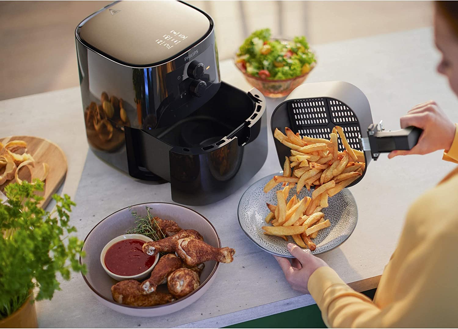 Philips Air Fryer 0.8KG 4.1L 1400W HD9200