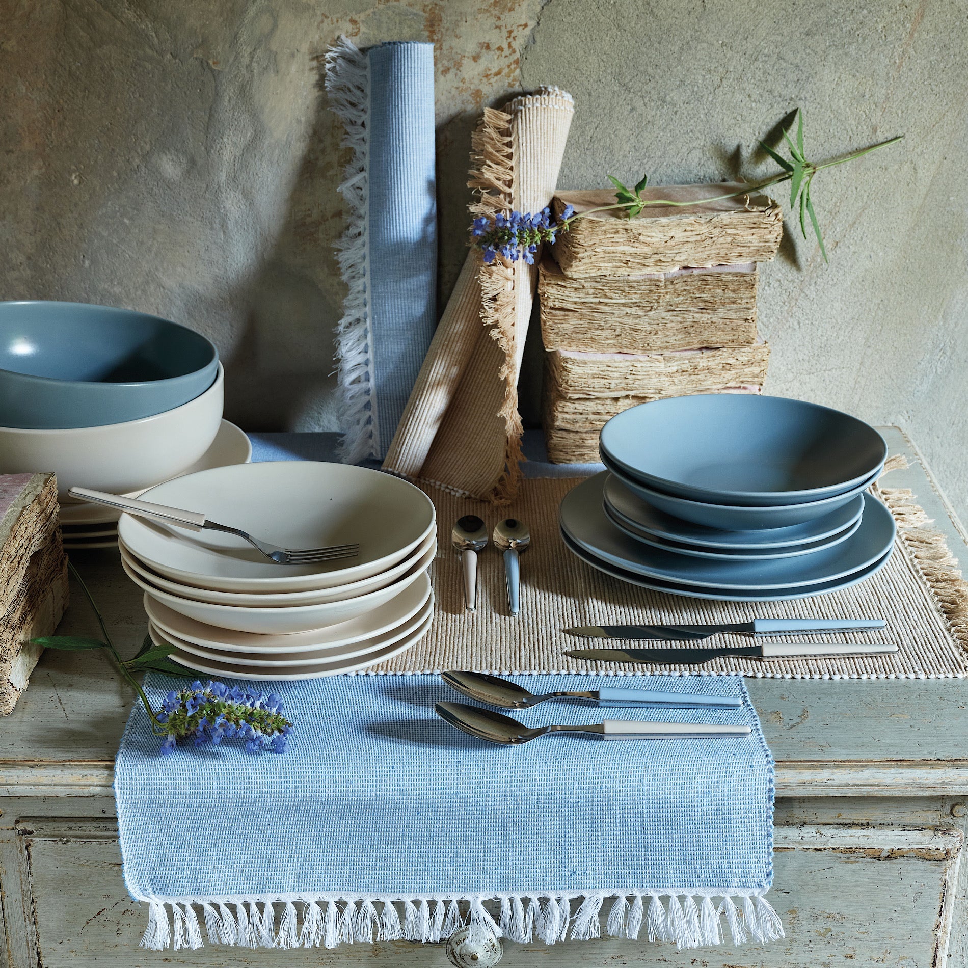 Anthony Zen Blue Cutlery 24 pcs